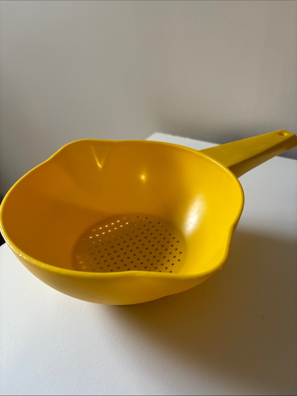 TUPPERWARE yellow strainer